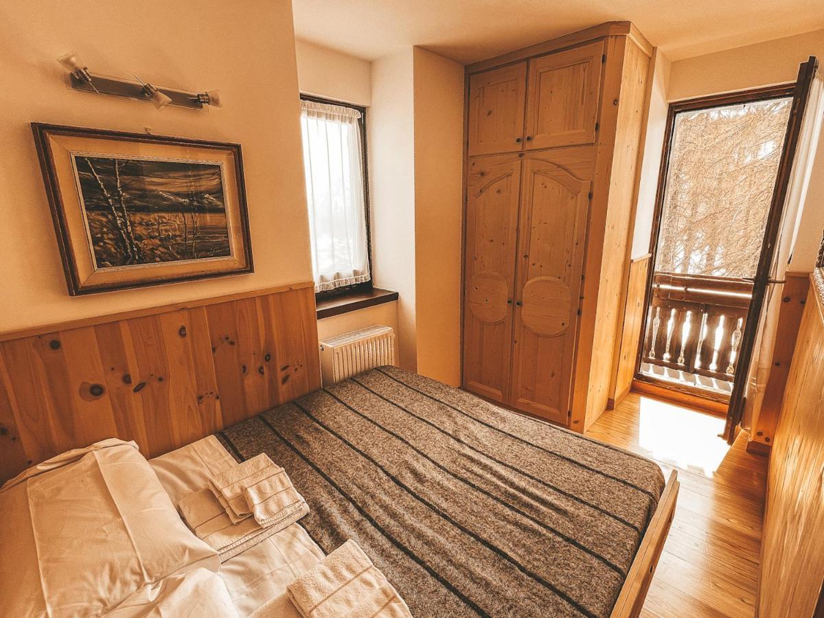 Una Perla A Cortina Cortina dʼAmpezzo Exterior foto