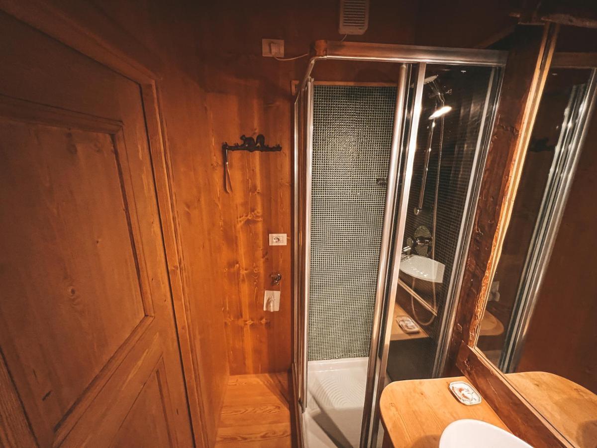 Una Perla A Cortina Cortina dʼAmpezzo Exterior foto
